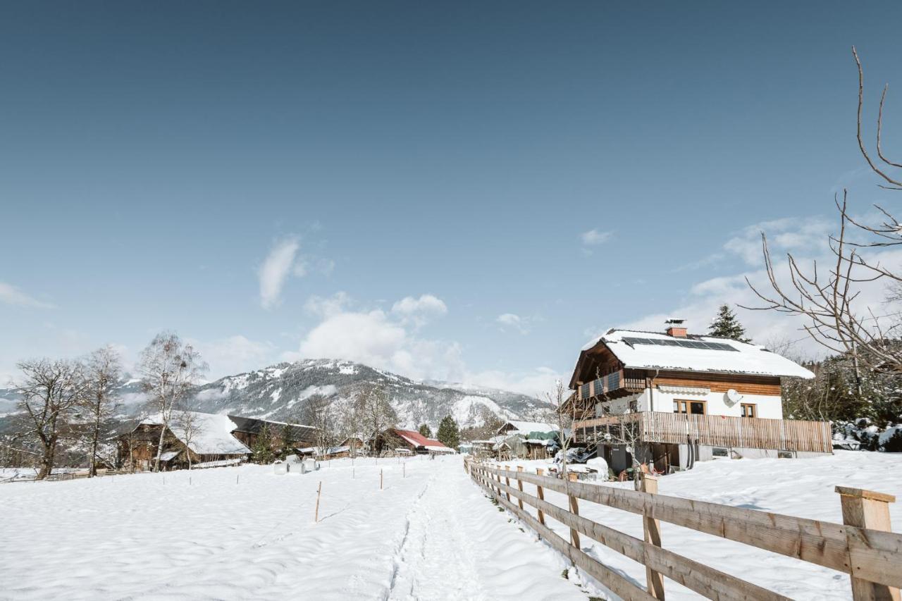 Mirnockahoi - Familienfreundliches Ferienhaus Fuer 4 Erwachsene, Maritimes Bergerlebnis, Panoramablick Von Terrasse Und Balkon, Carinthia, Millstaettersee Ferndorf Exterior photo